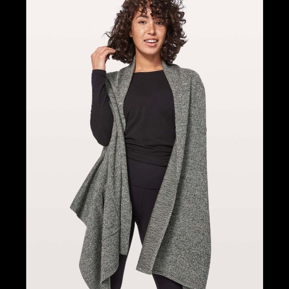 NWT Lululemon Live Freely Wrap - Gray Merino Wool - Picture 2 of 7
